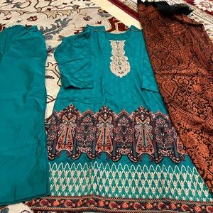 New 3 piece winter Pakistani dress Salwarkameez Xl zainab choanocytes